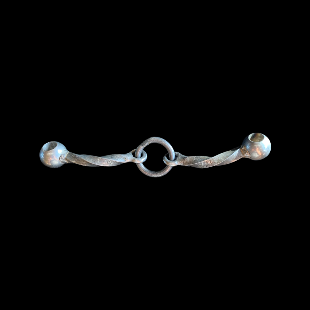 “D Ring” Cheek